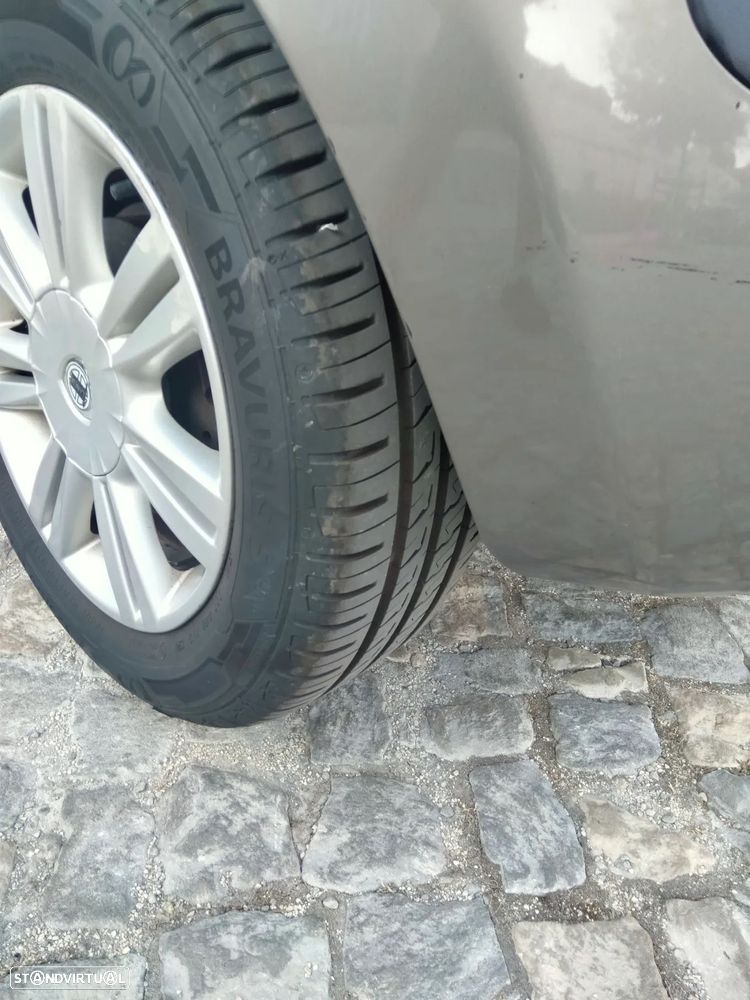 Lancia Musa 1.3 16V M-jet Platino - 20