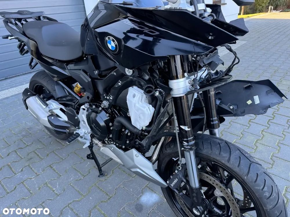 BMW XR - 13