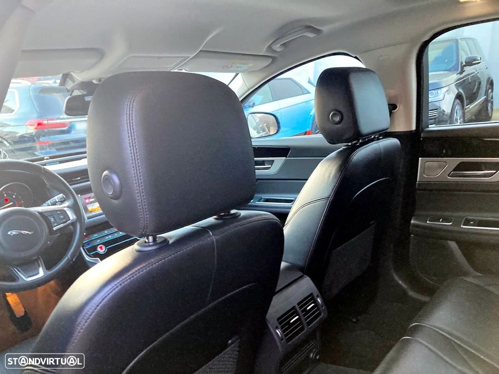 Jaguar XF Sportbrake 2.0 D Pure Aut. - 27