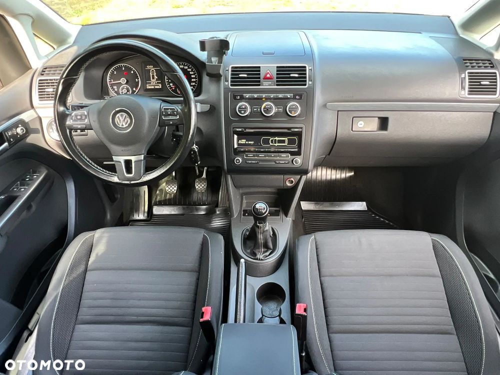 Volkswagen Touran 1.6 TDI DPF Cup - 17