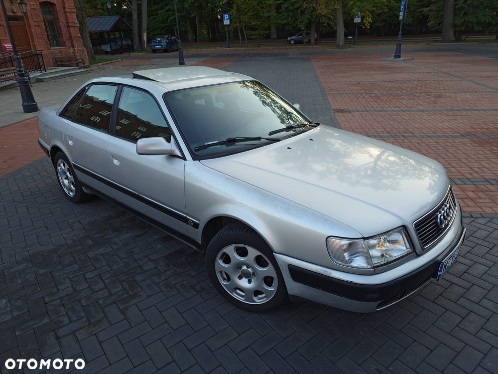 Audi 100 - 22