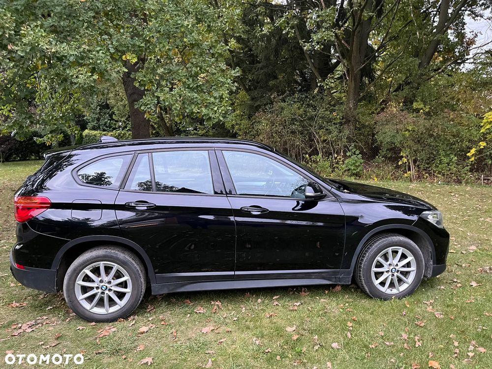 BMW X1 sDrive18i Advantage - 4