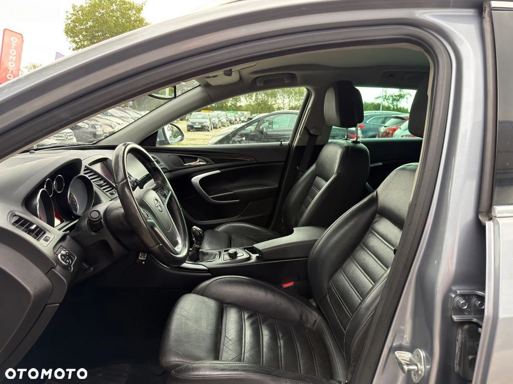 Opel Insignia 1.6 T Cosmo - 19