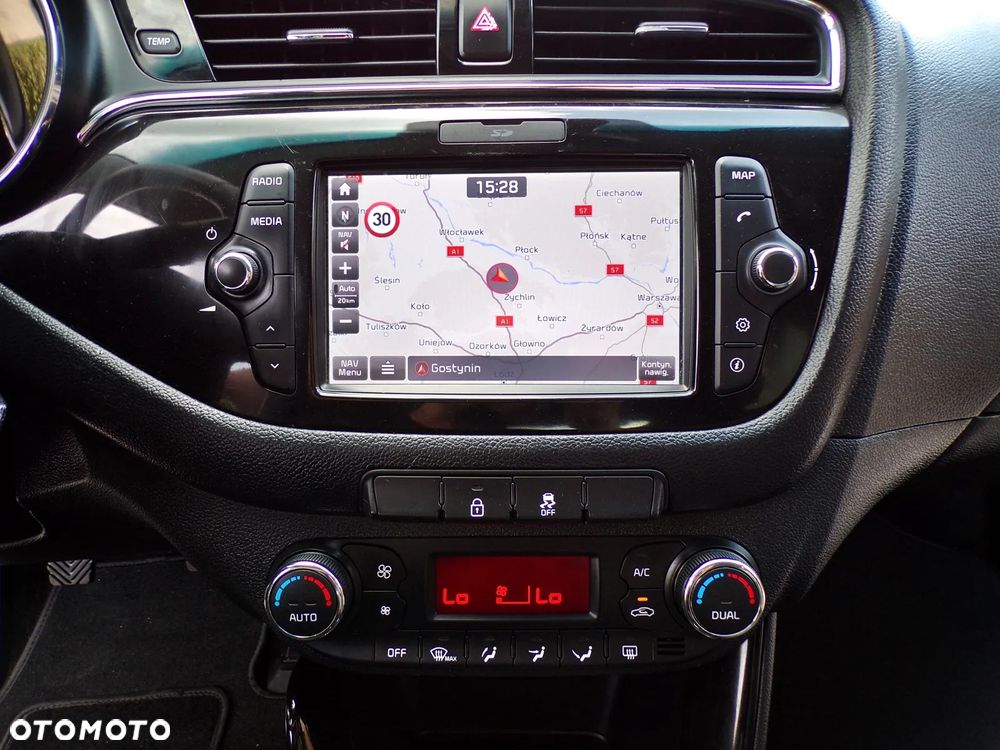 Kia Ceed 1.6 CRDi L - 23