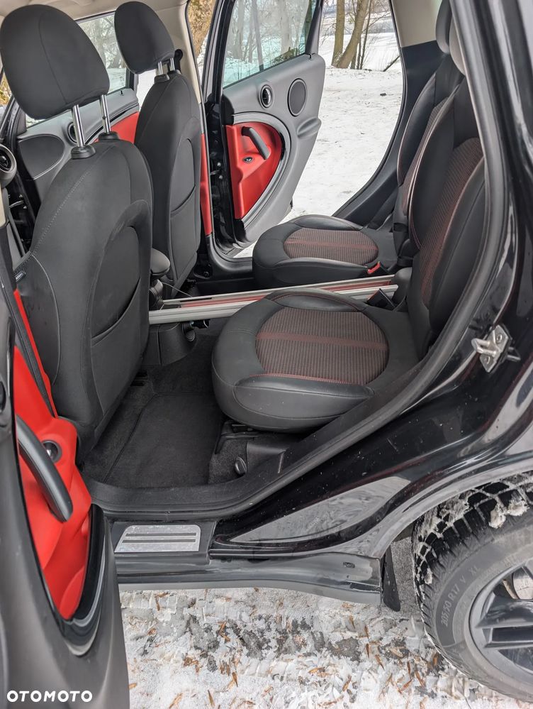 MINI Countryman Cooper D ALL4 - 13