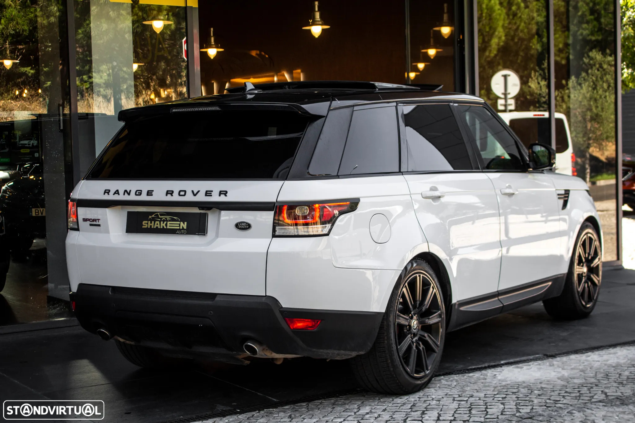 Land Rover Range Rover Sport 3.0 SDV6 HEV HSE - 4