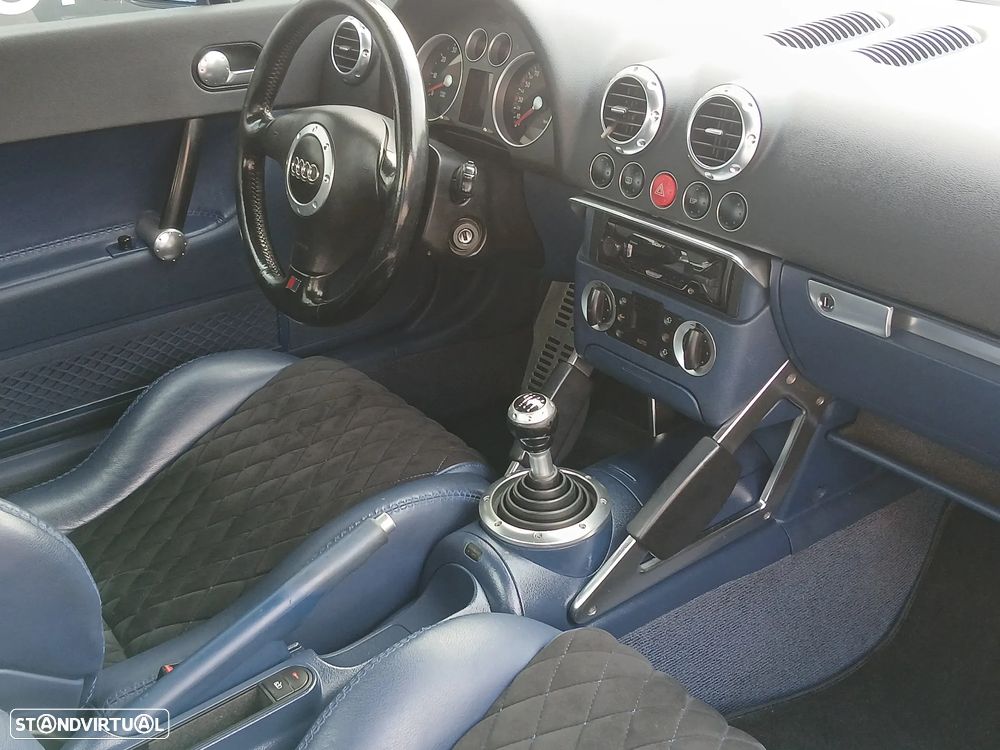 Audi TT Coupé 1.8 T quattro - 24