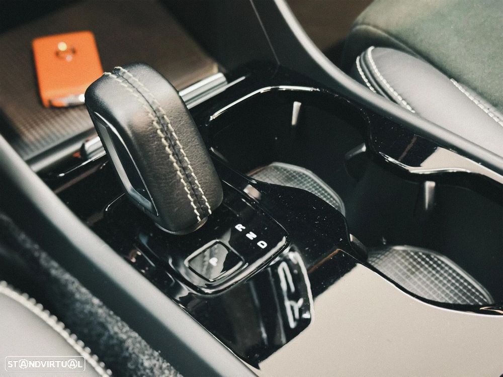 Volvo XC 40 Recharge Twin Ultimate - 16