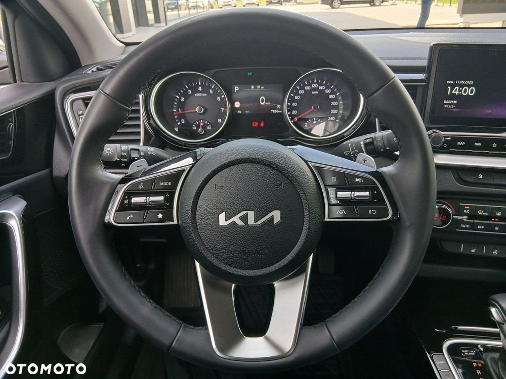 Kia Ceed - 22