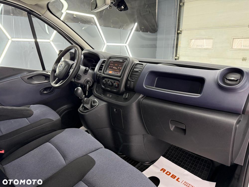 Opel VIVARO - 24