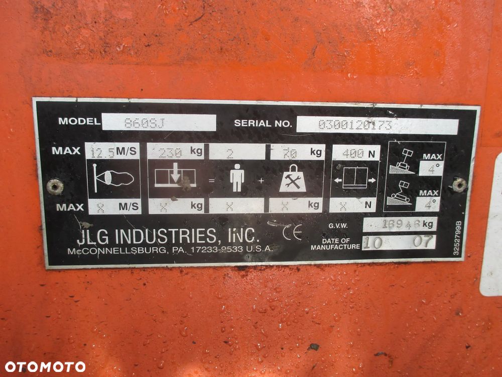 JLG 860SJ - 16