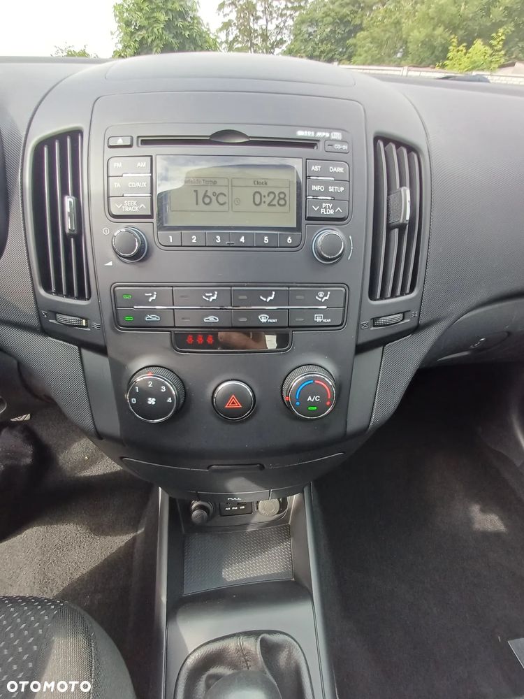 Hyundai i30 1.4 Classic - 14