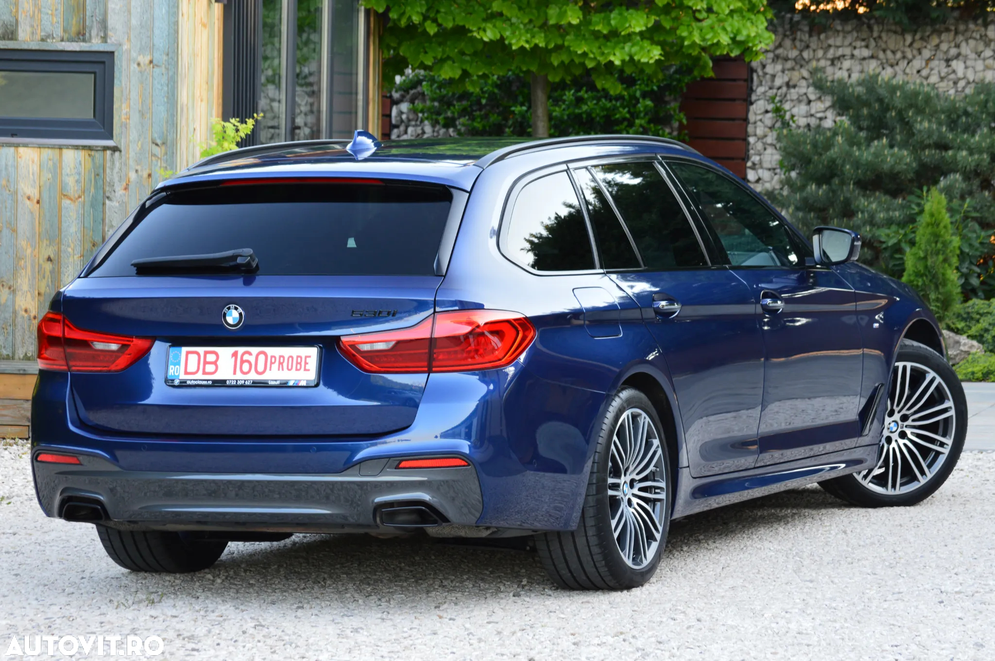 BMW Seria 5 530i Touring Aut. M Sport Edition - 7