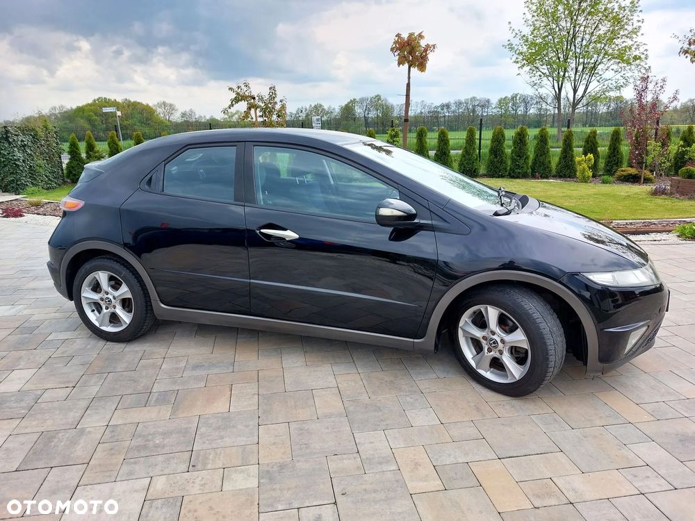 Honda Civic 1.8 Comfort - 24