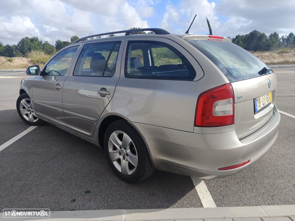Skoda Octavia Break 1.6 TDi Ambition - 4