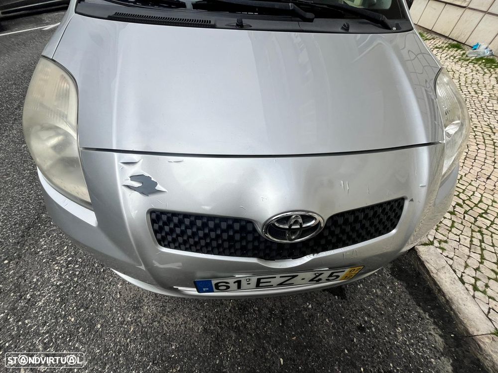 Toyota Yaris 1.0 VVT-i - 7