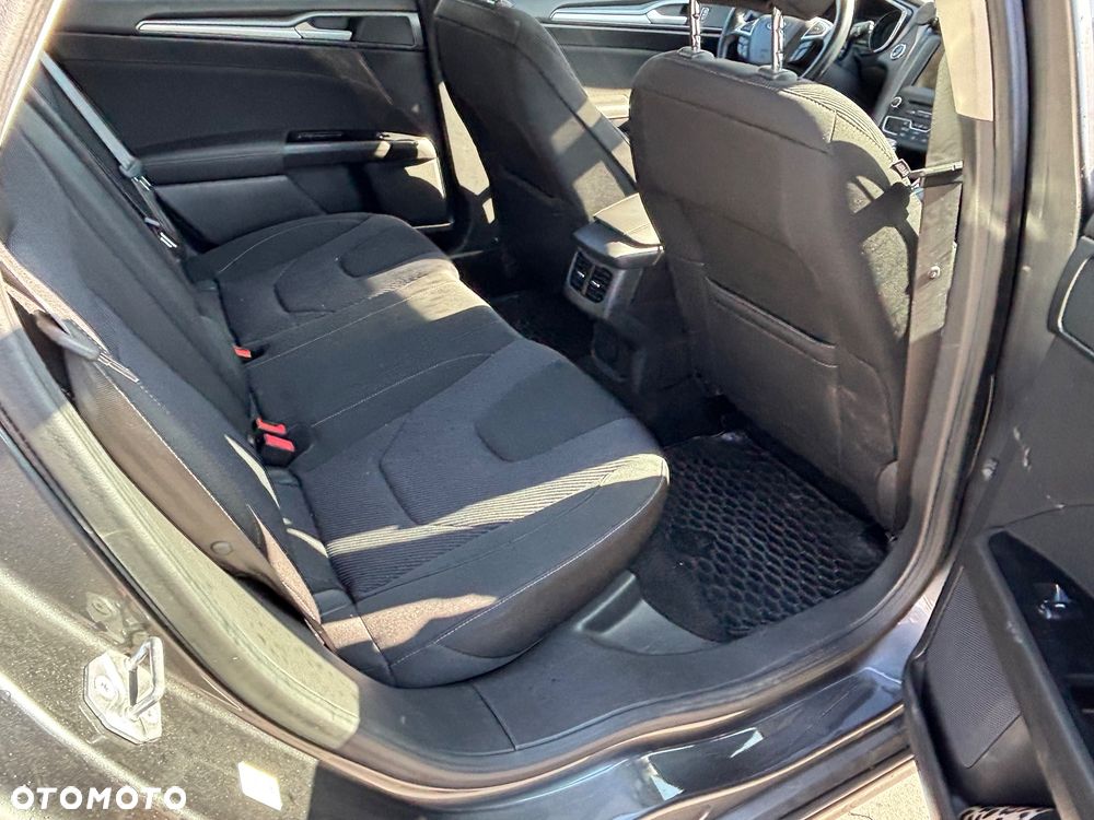Ford Mondeo 2.0 EcoBoost Titanium X - 15
