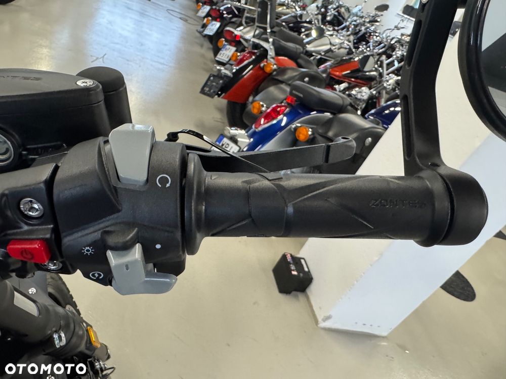 Zontes 125 C2 - 18