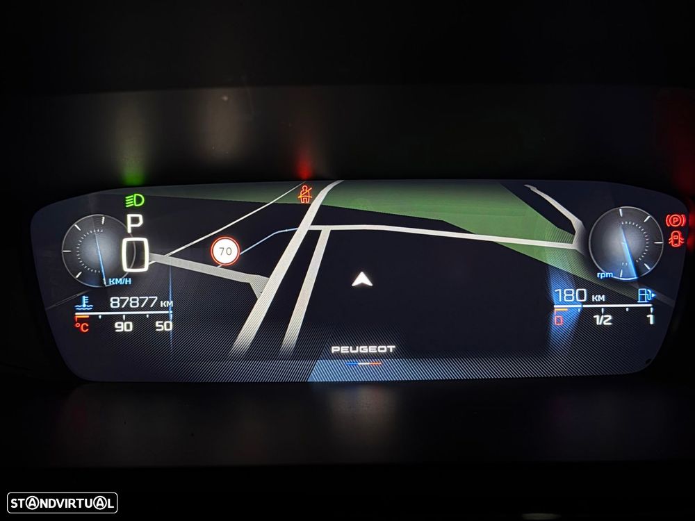 Peugeot 308 1.2 PureTech Allure Pack EAT8 - 17