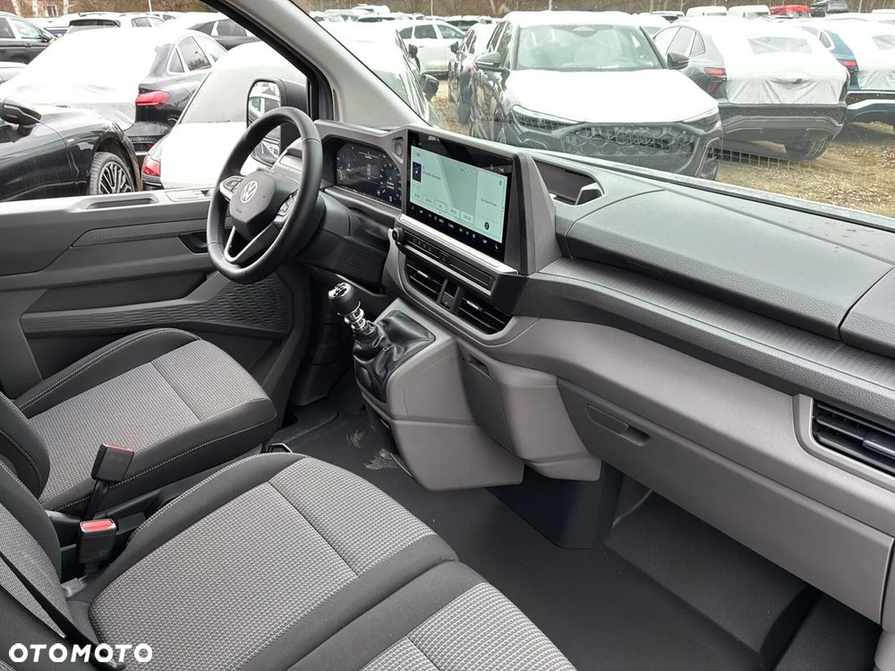 Volkswagen Caravelle - 14