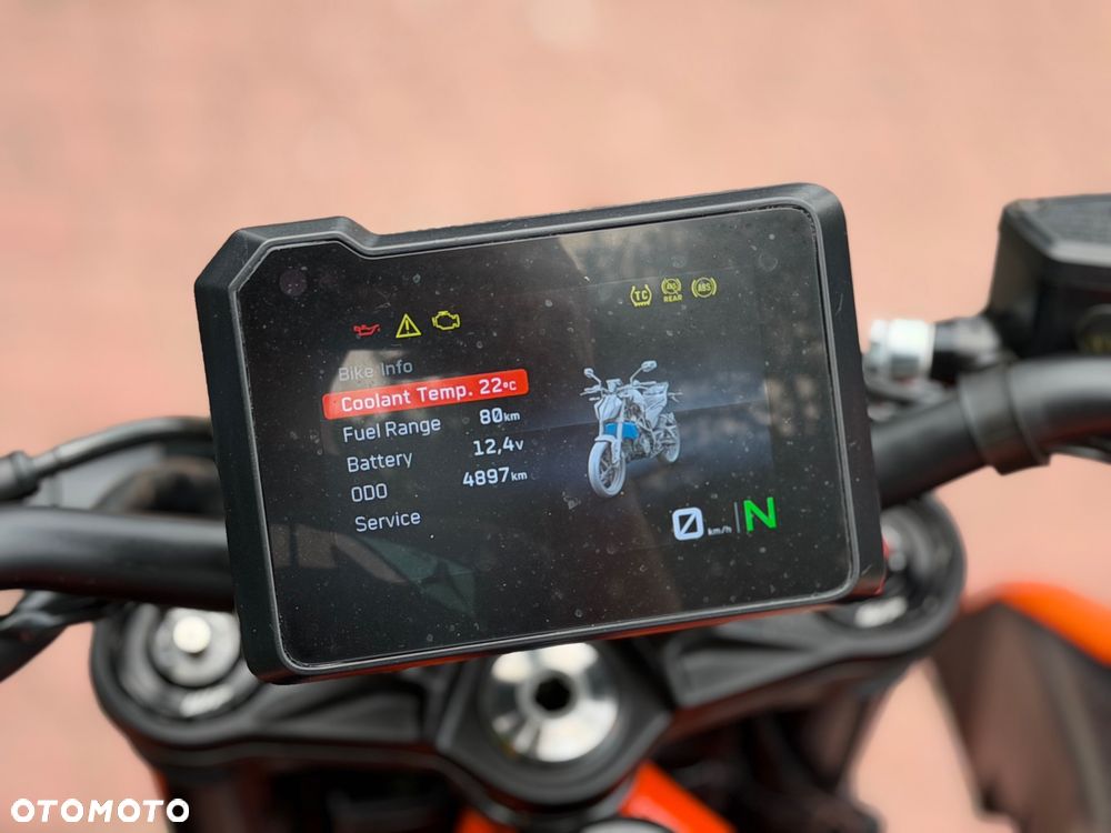 KTM Duke - 23