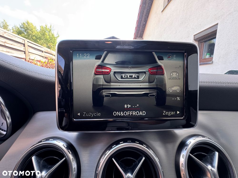 Mercedes-Benz GLA 250 4-Matic - 20