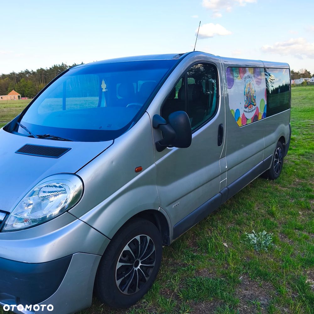 Opel Vivaro L2H1 2.9t - 4