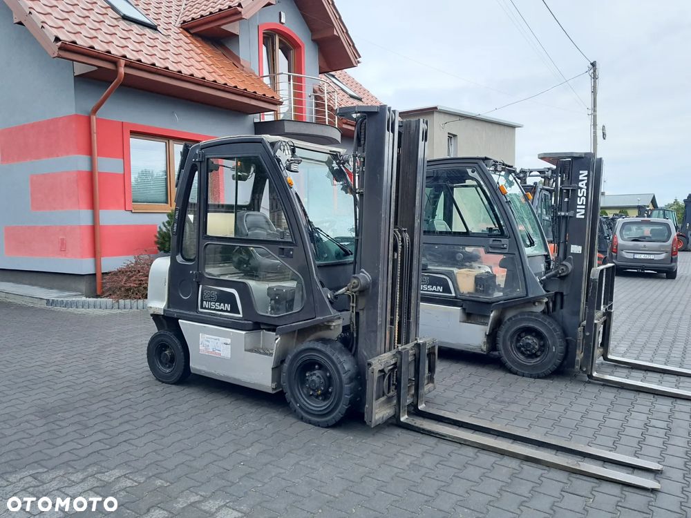 Nissan U1D2A25LQ - 1