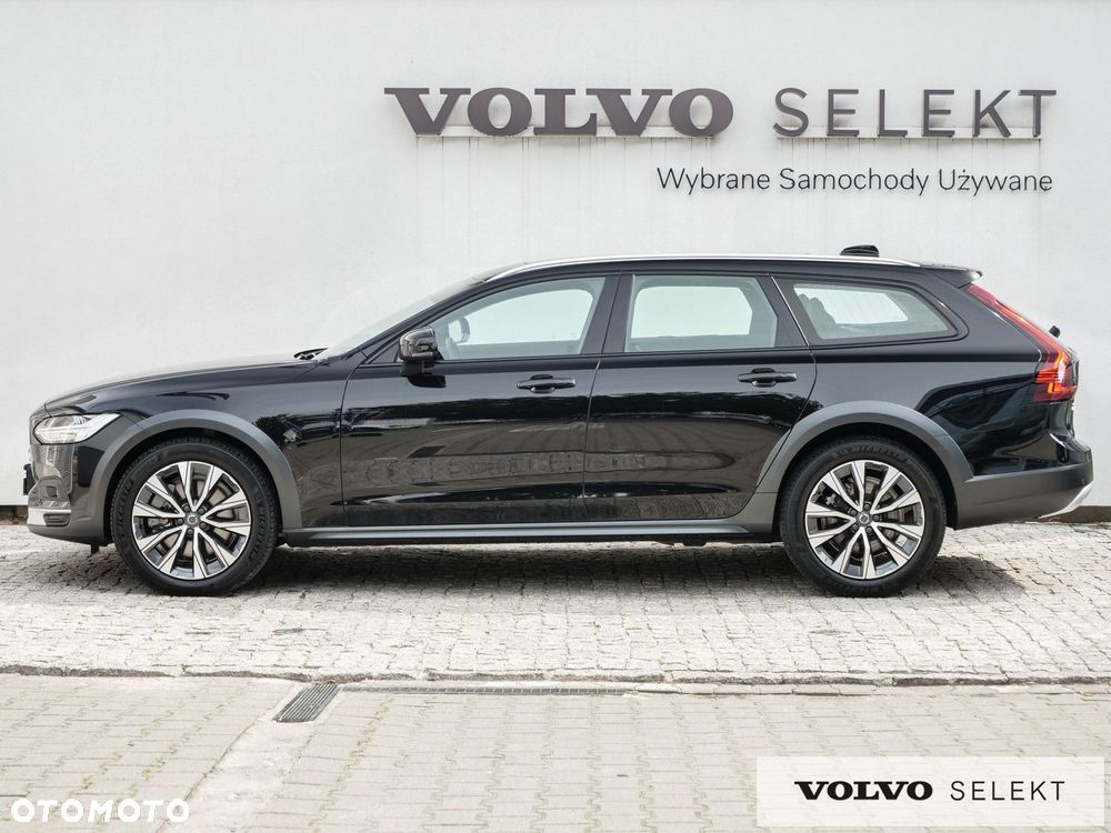 Volvo V90 Cross Country - 6