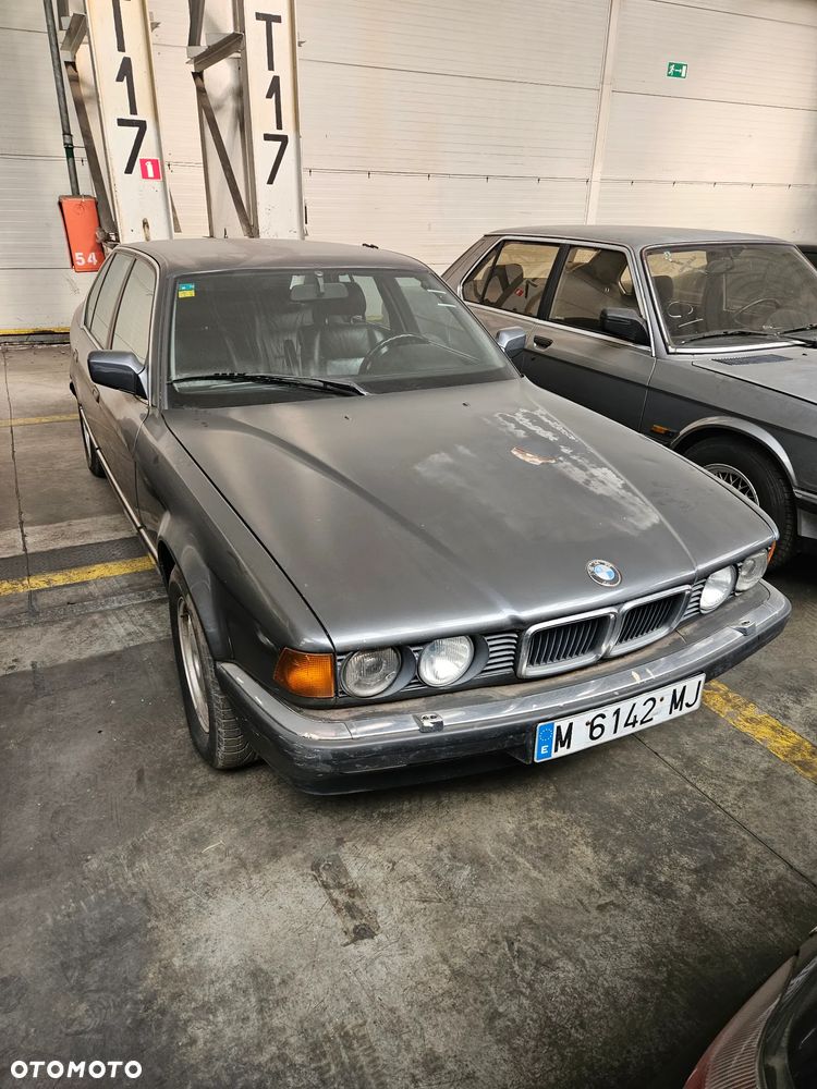 BMW Seria 7 - 6