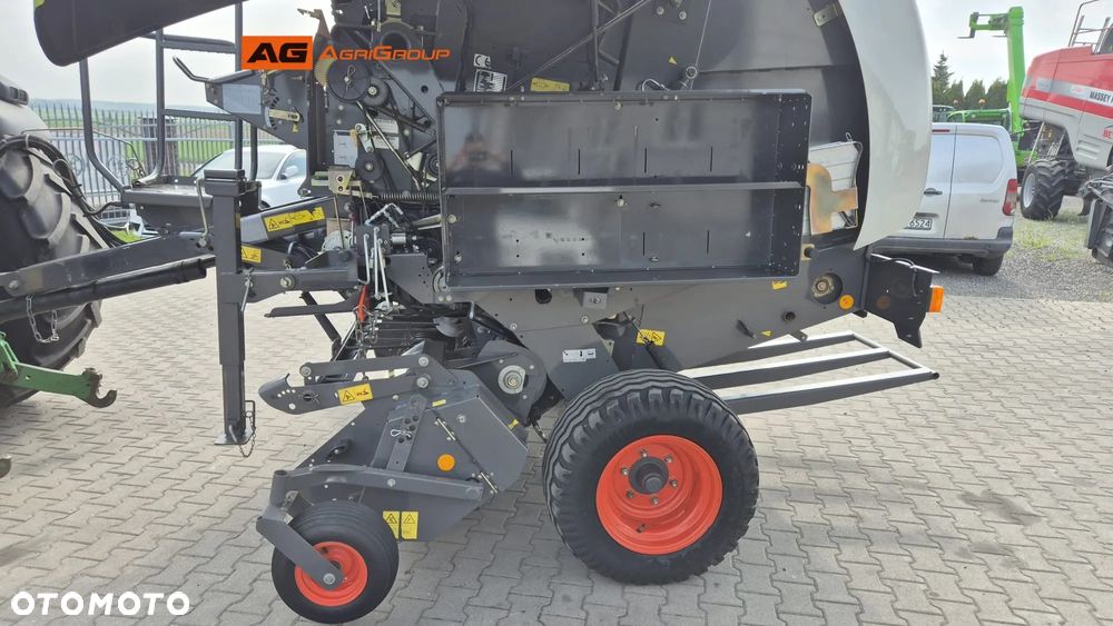 Claas VARIANT 380RF 2012R - 11