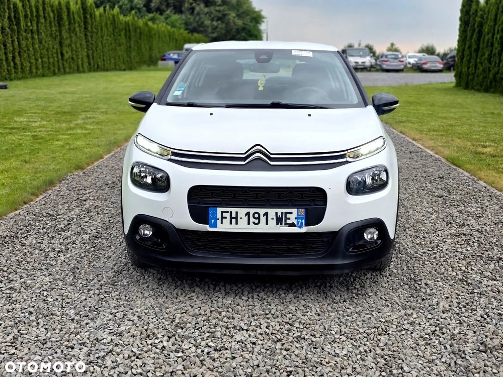 Citroën C3 Pure Tech 82 SHINE - 8