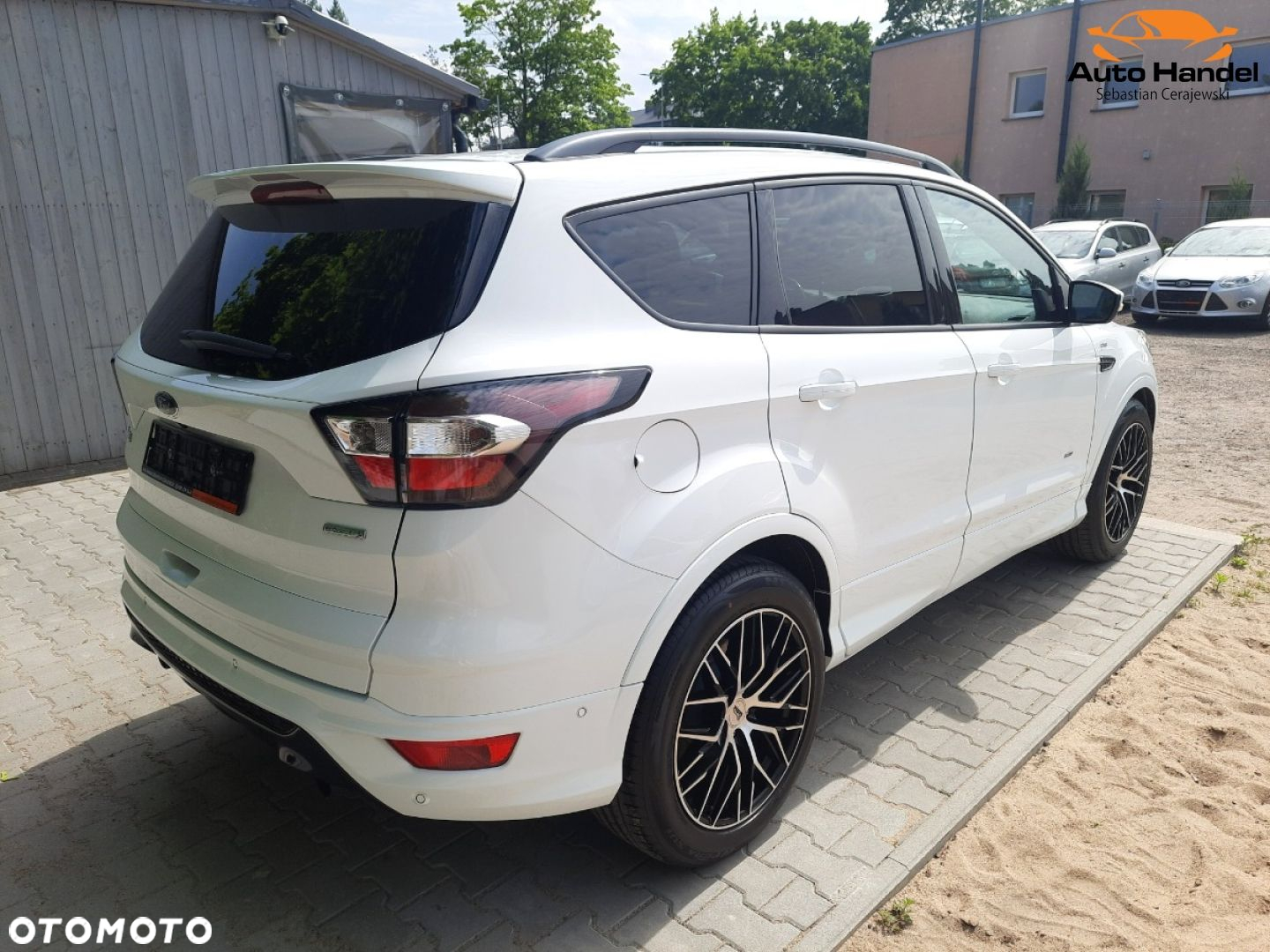 Ford Kuga 1.5 EcoBoost 4x4 Titanium - 11