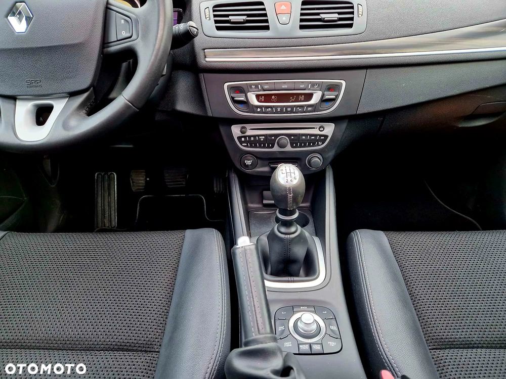 Renault Megane TCe 130 Dynamique - 14