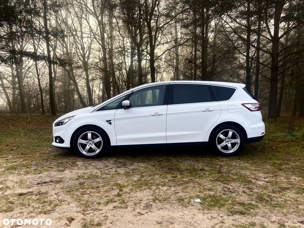 Ford S-Max 2.0 TDCi Titanium PowerShift - 7