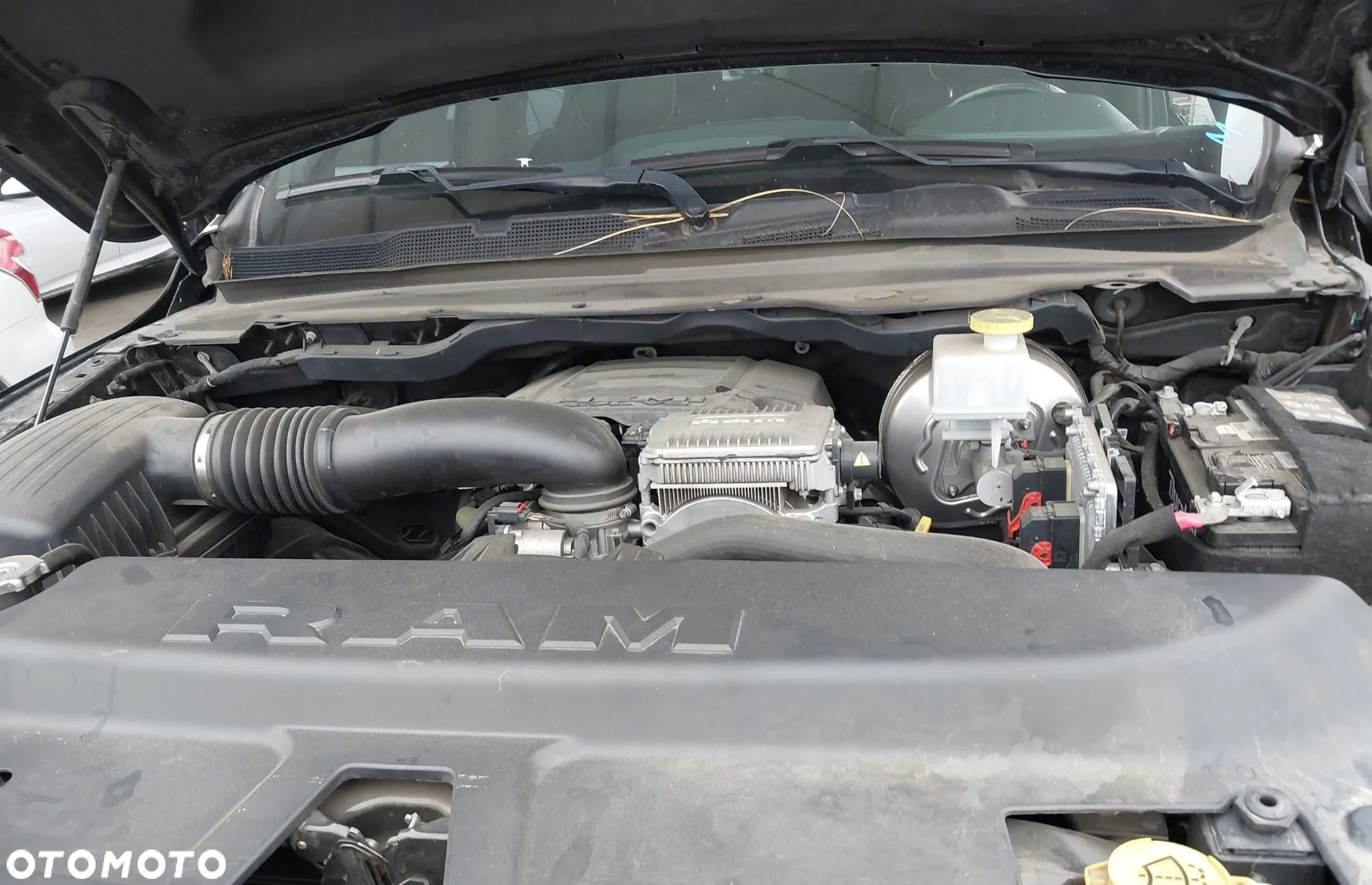 Dodge RAM 1500 5.7 4x4 - 10