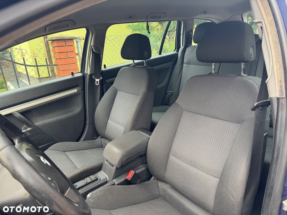 Opel Vectra C Kombi 05-08 - 8