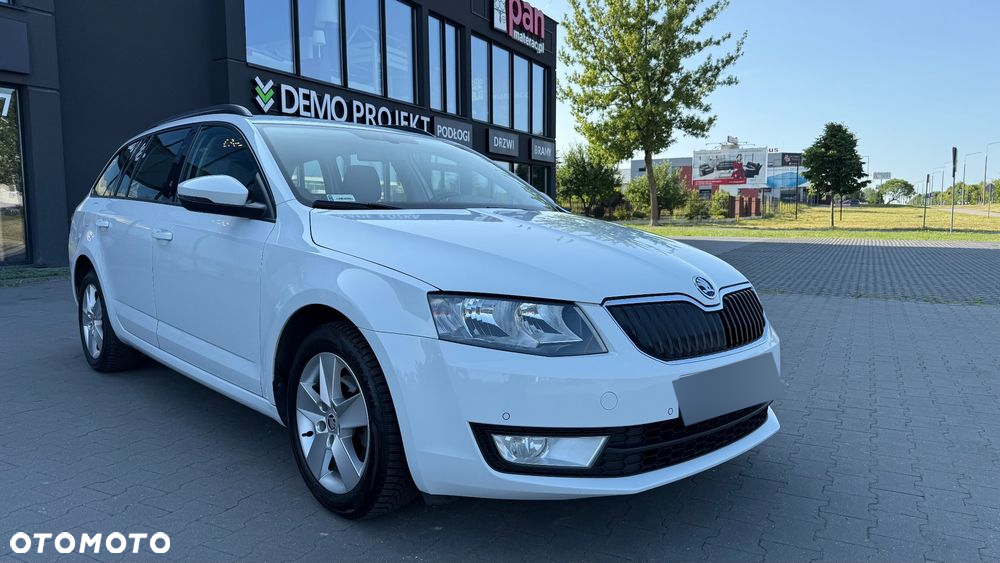 Skoda Octavia 1.6 TDI Ambition DSG - 20