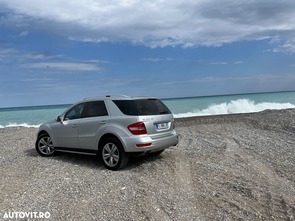 Mercedes-Benz ML 320 CDI 4Matic 7G-TRONIC - 12