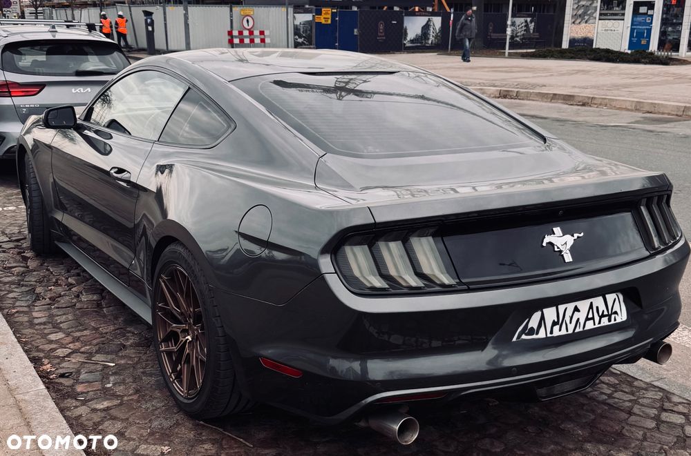 Ford Mustang 3.7 V6 - 9