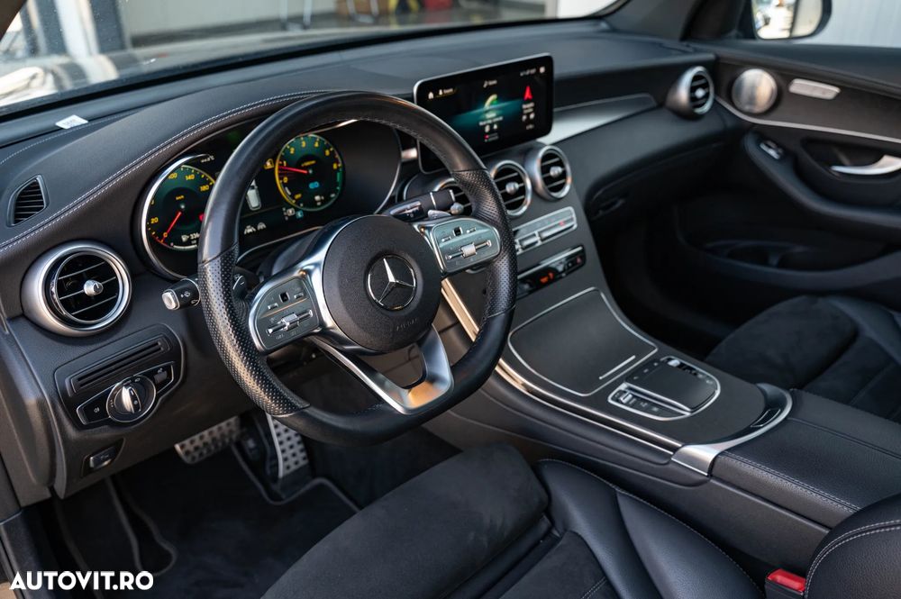 Mercedes-Benz GLC 300 de 4Matic 9G-TRONIC AMG Line - 5