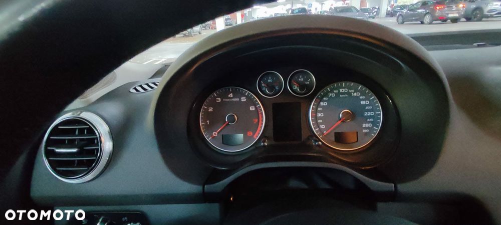Audi A3 Sportback 1.4T FSI Ambiente S tronic - 11