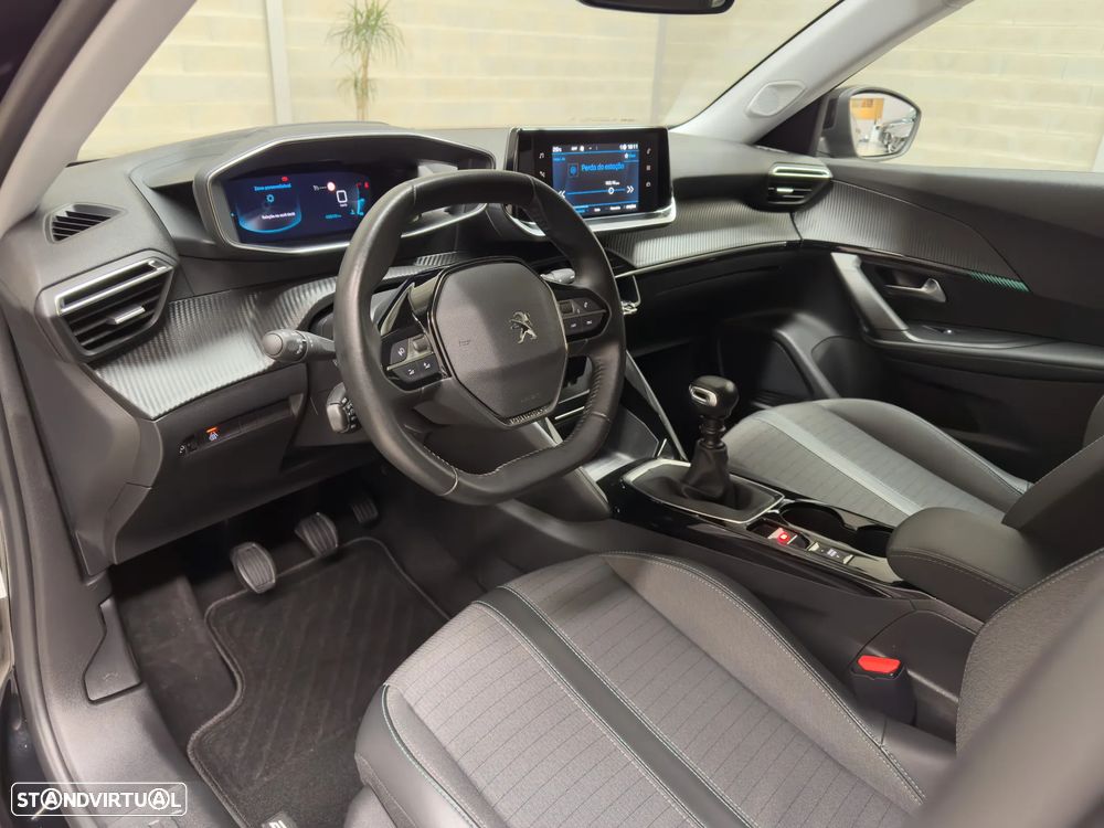 Peugeot 2008 1.2 PureTech Allure Pack - 9