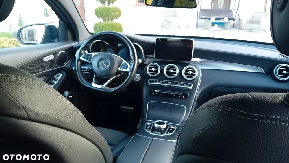 Mercedes-Benz GLC - 6