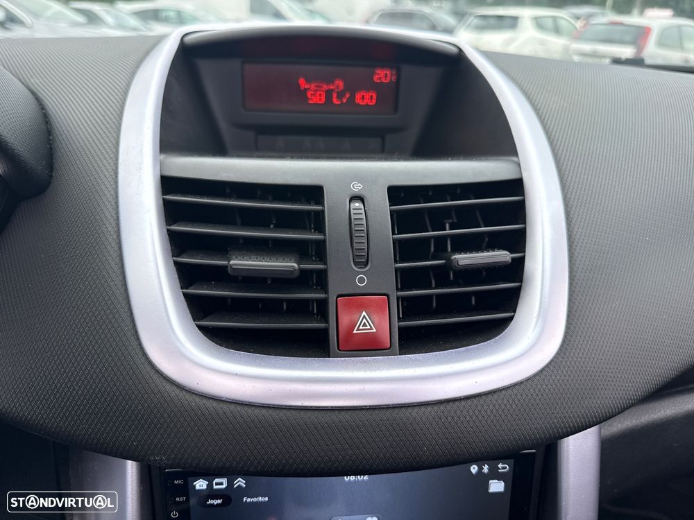 Peugeot 207 CC 1.6 HDi FAP Sport - 24