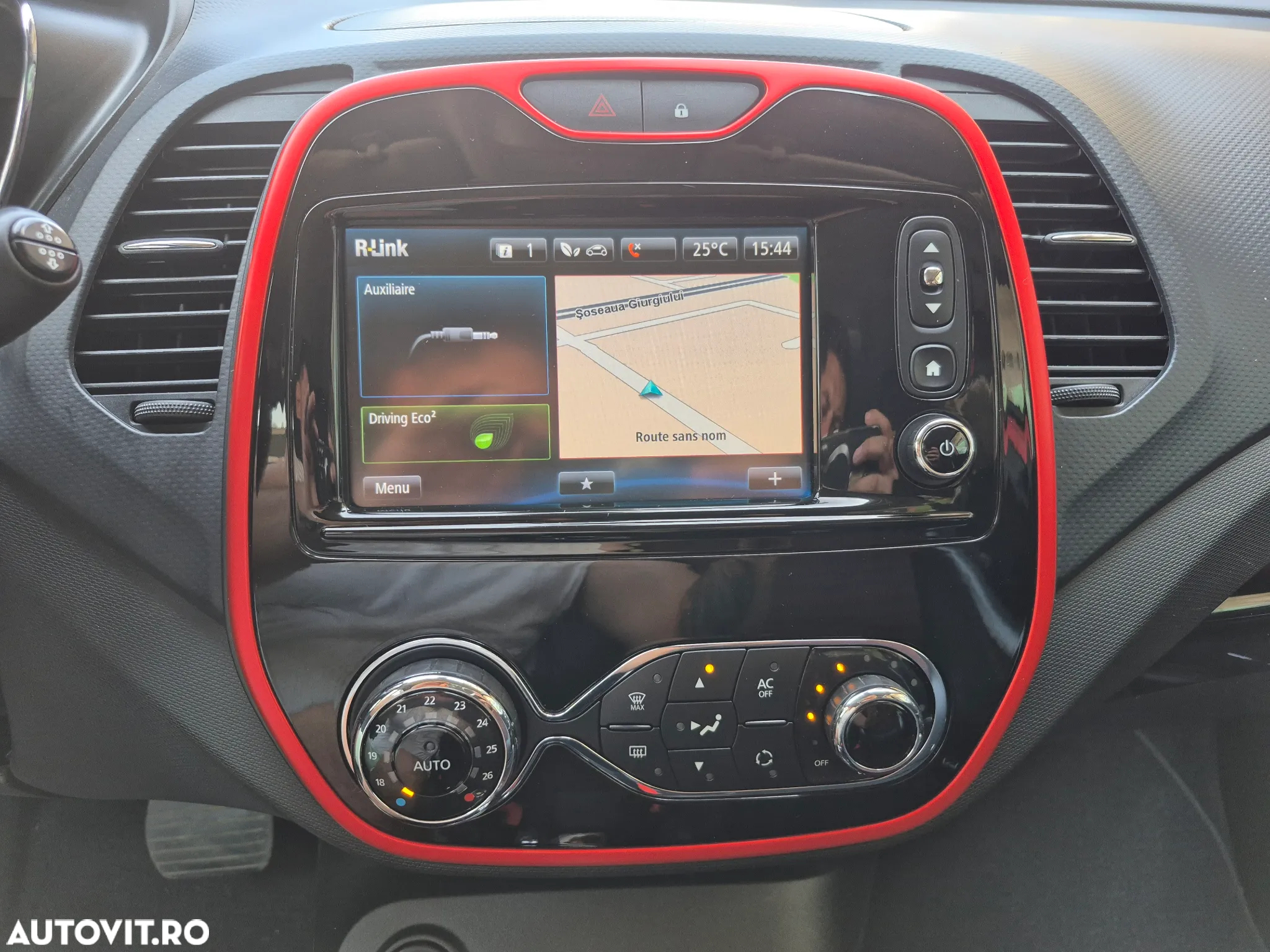Renault Captur TCe 120 EDC Helly Hansen - 21