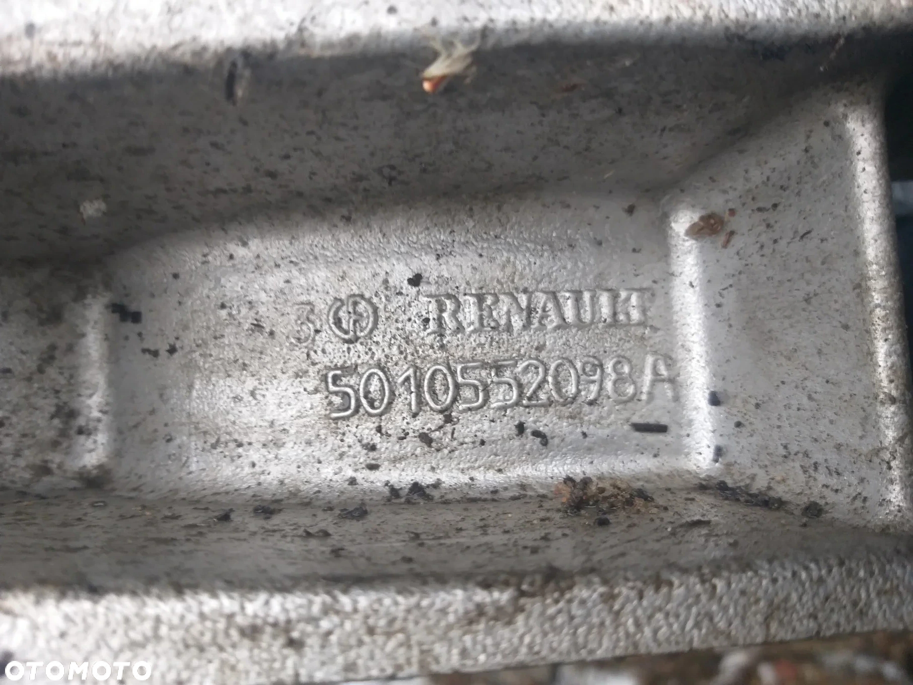 Mocowanie siłownika kabiny Renault Premium dxi 5010552098A - 2