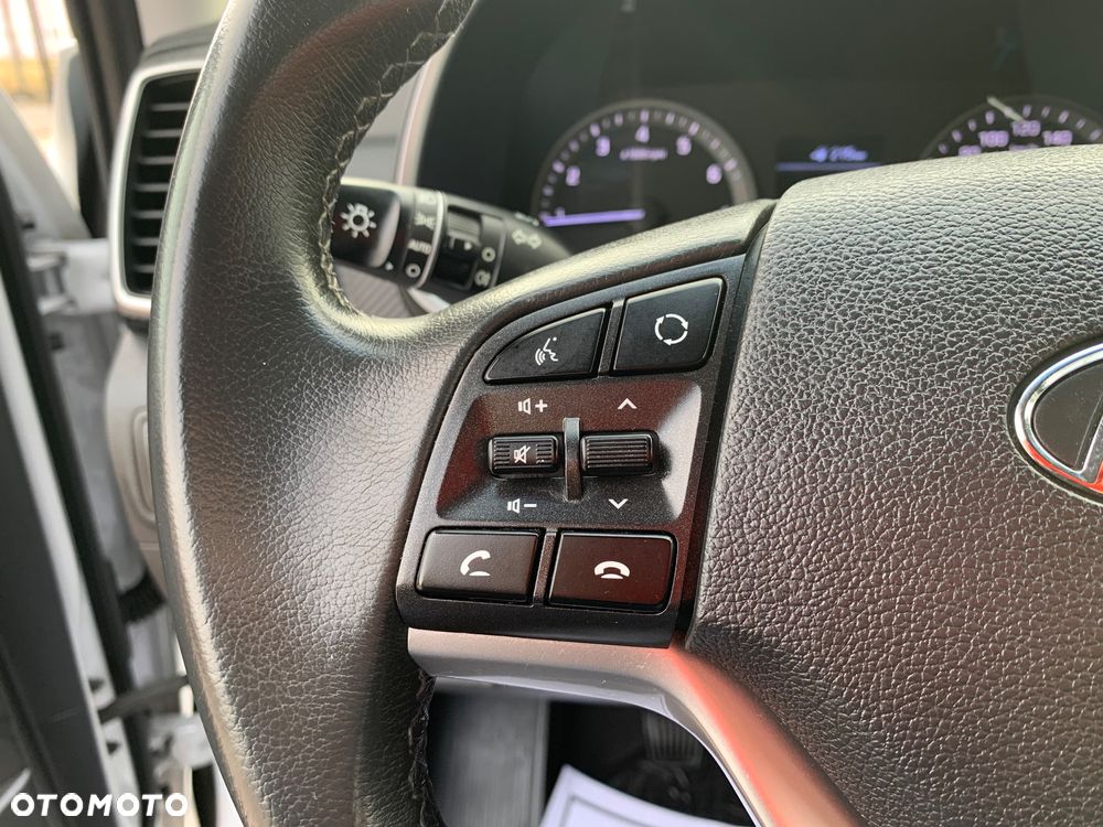 Hyundai Tucson 1.6 GDI BlueDrive Comfort 2WD - 36