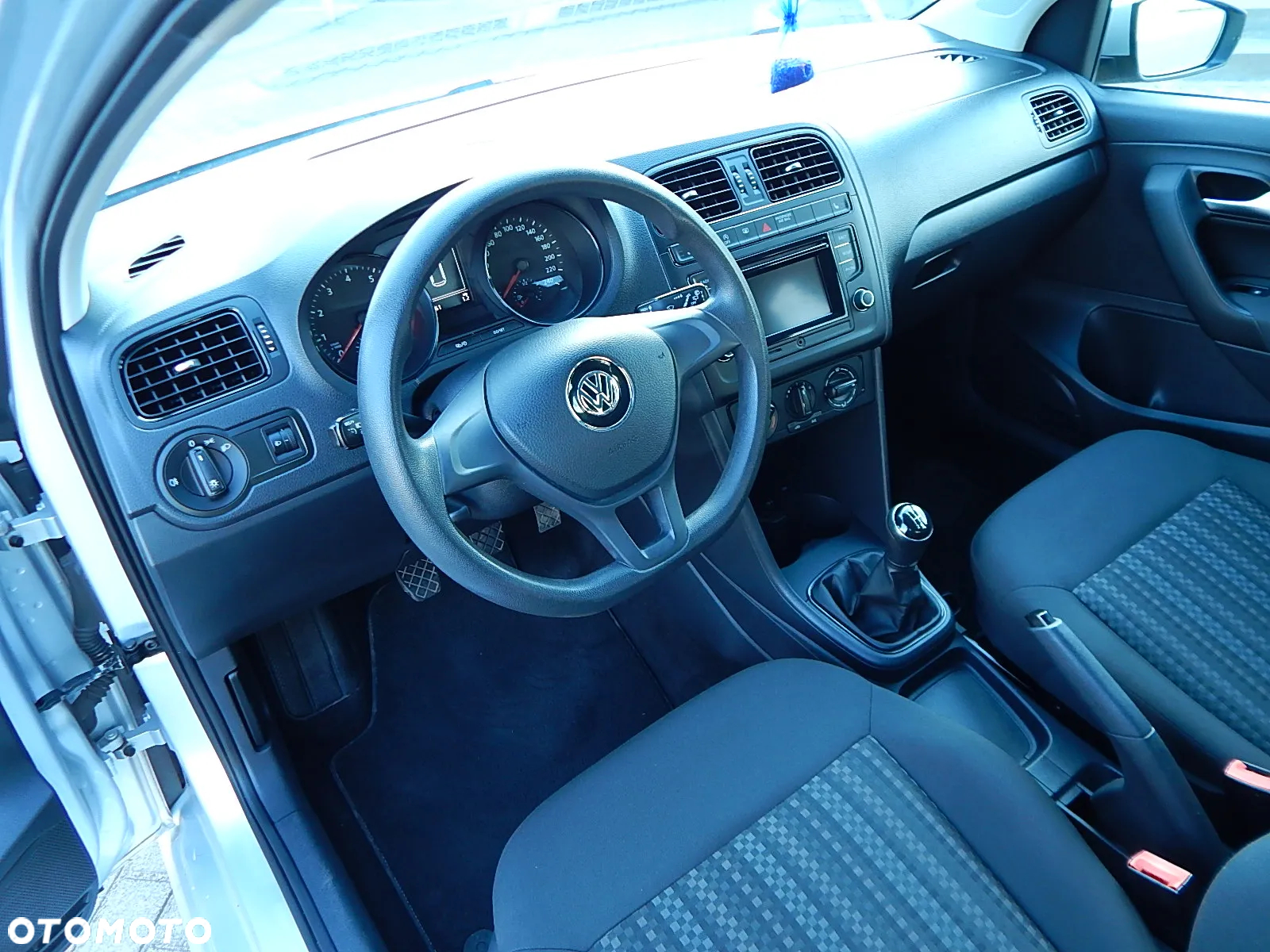 Volkswagen Polo 1.0 (Blue Motion Technology) Trendline - 18
