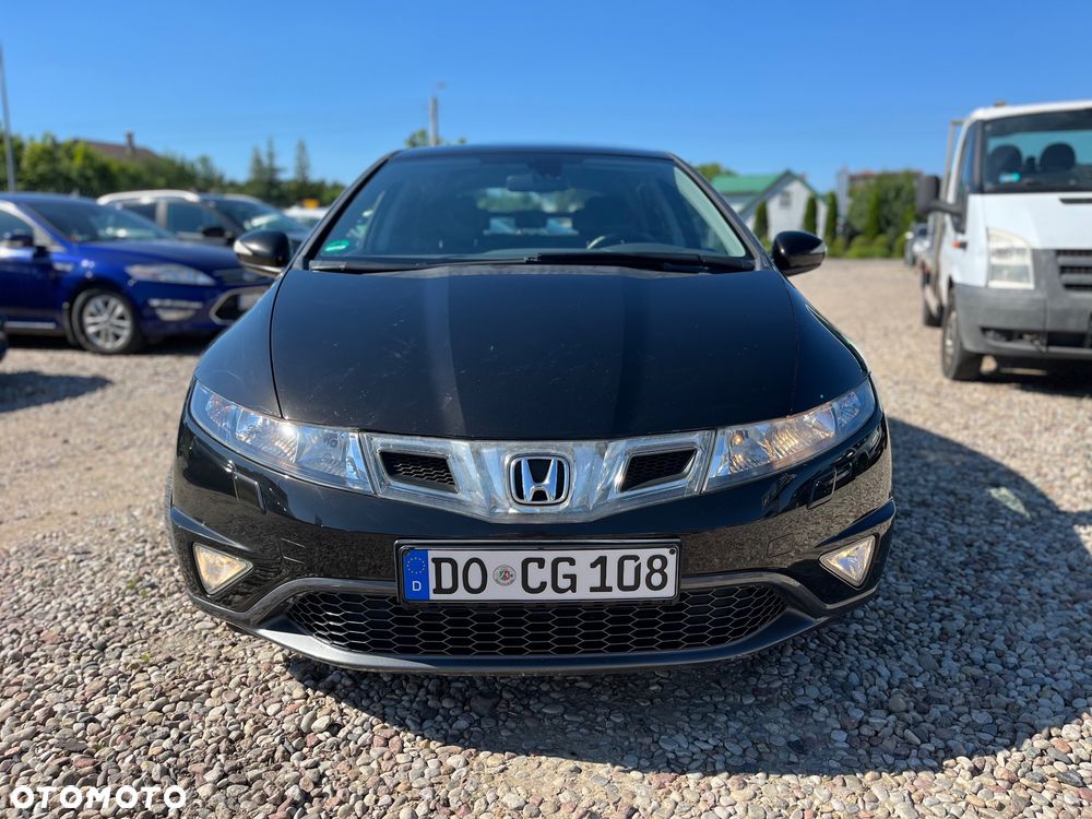 Honda Civic 1.8i-VTEC Automatik Executive - 2